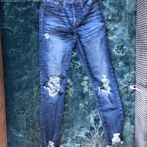 High Waisted - Distressed Madewell jeans